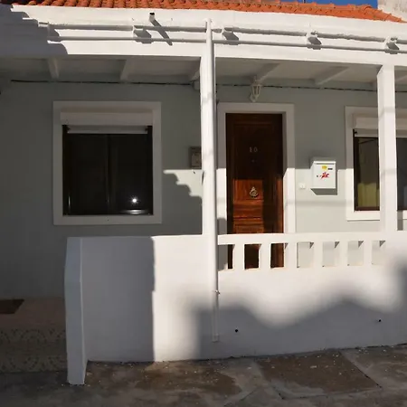 Garden House Dom wakacyjny Caldas Da Rainha